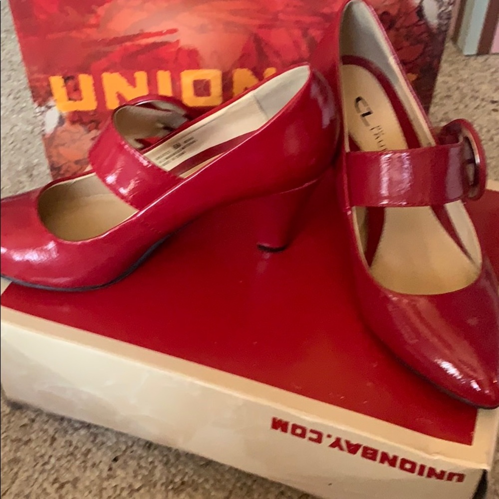 CL by Laundry Red Heels Size 6